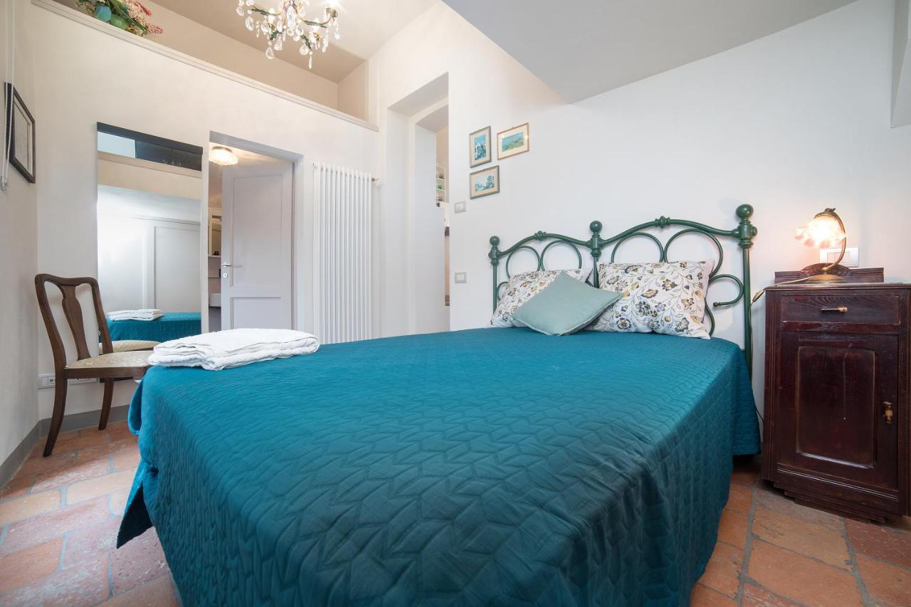 Le Case Di Angelina - Langhe Loft & Suites Farigliano Bagian luar foto